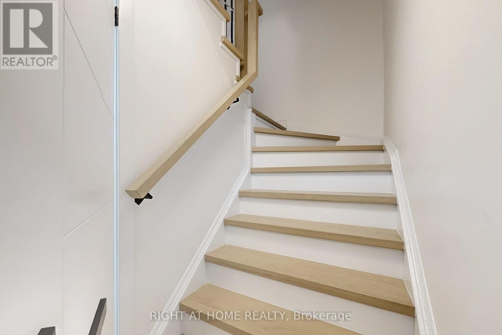 710 - 138 Widdicombe Hill Boulevard, Toronto, Ontario  M9R 4A6 - Photo 20 - W12676110