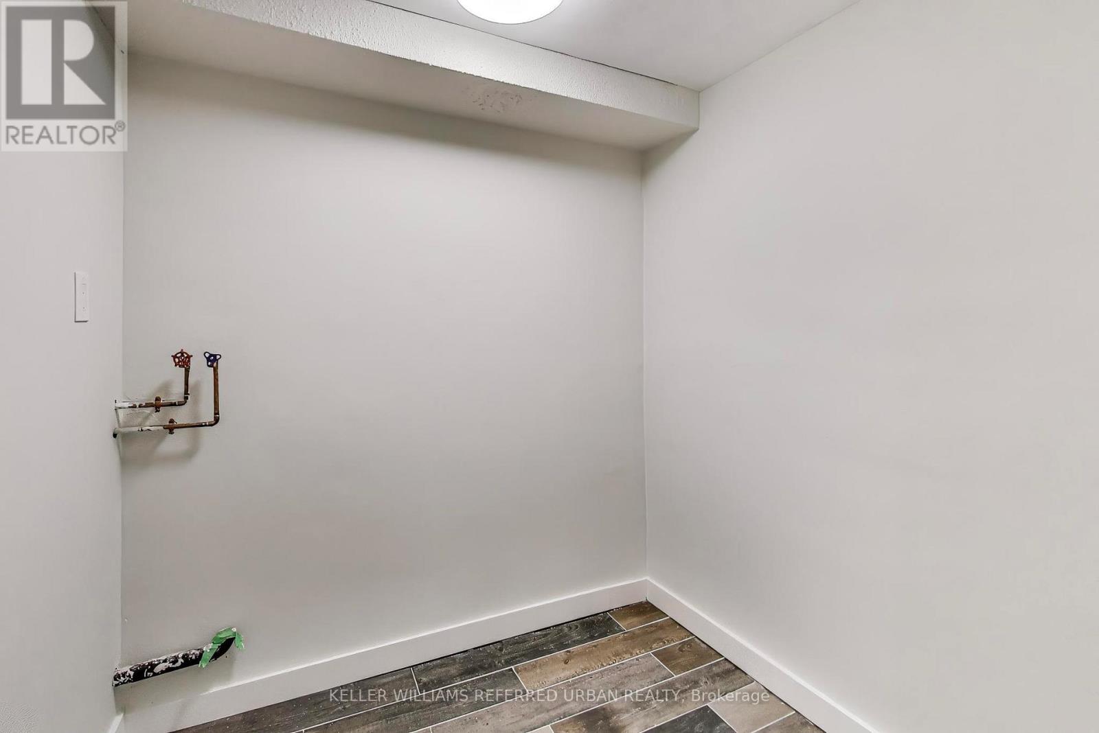 1215 - 11 Wincott Drive, Toronto, Ontario  M9R 2R9 - Photo 16 - W12676140