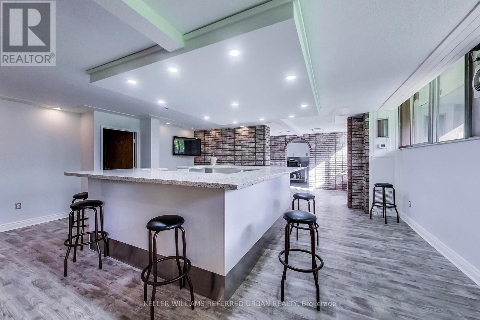 1215 - 11 Wincott Drive, Toronto, Ontario  M9R 2R9 - Photo 27 - W12676140