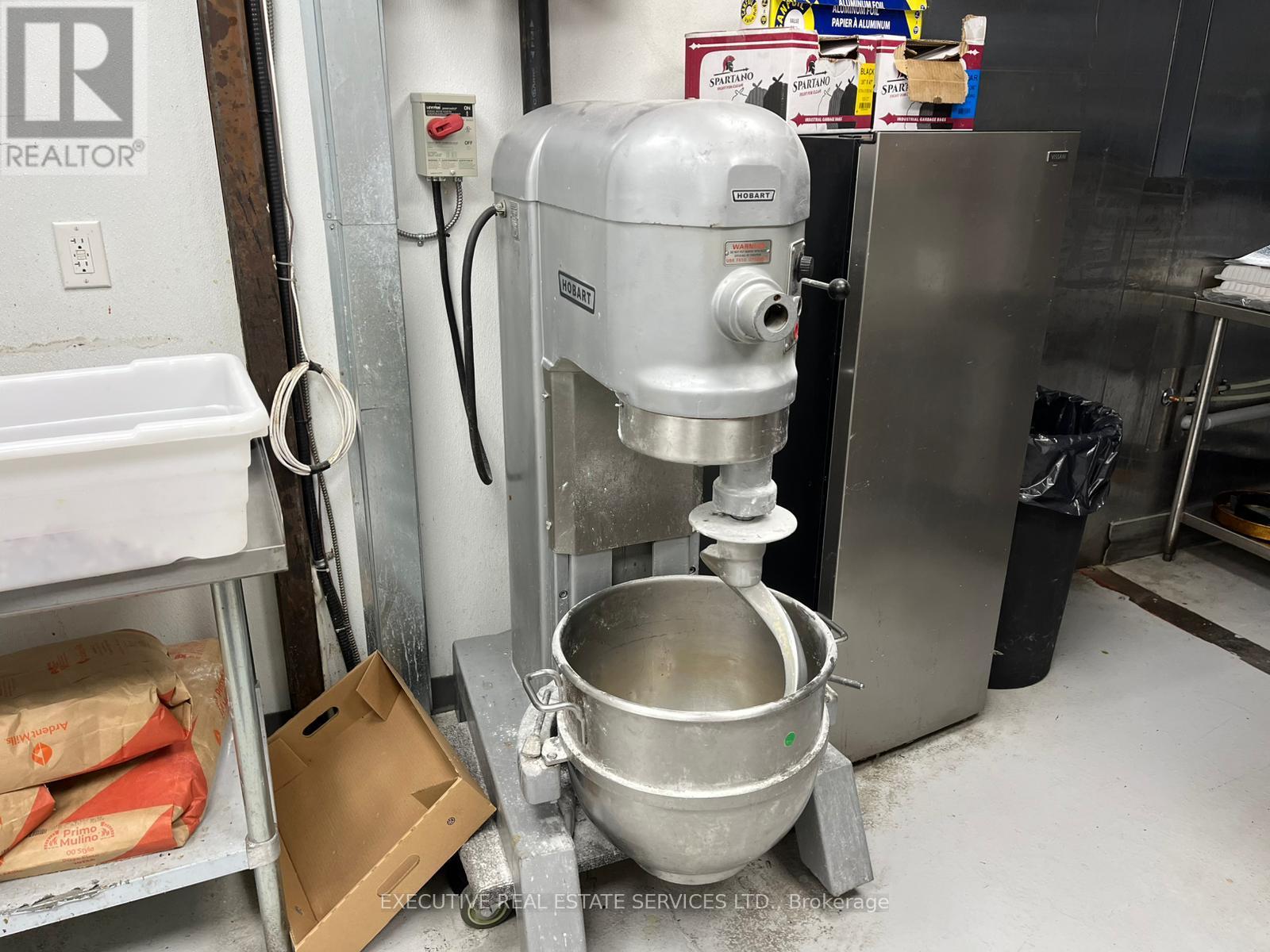 1 - 50 Sky Harbour Drive, Brampton, Ontario  L6Y 6B8 - Photo 15 - W12676158