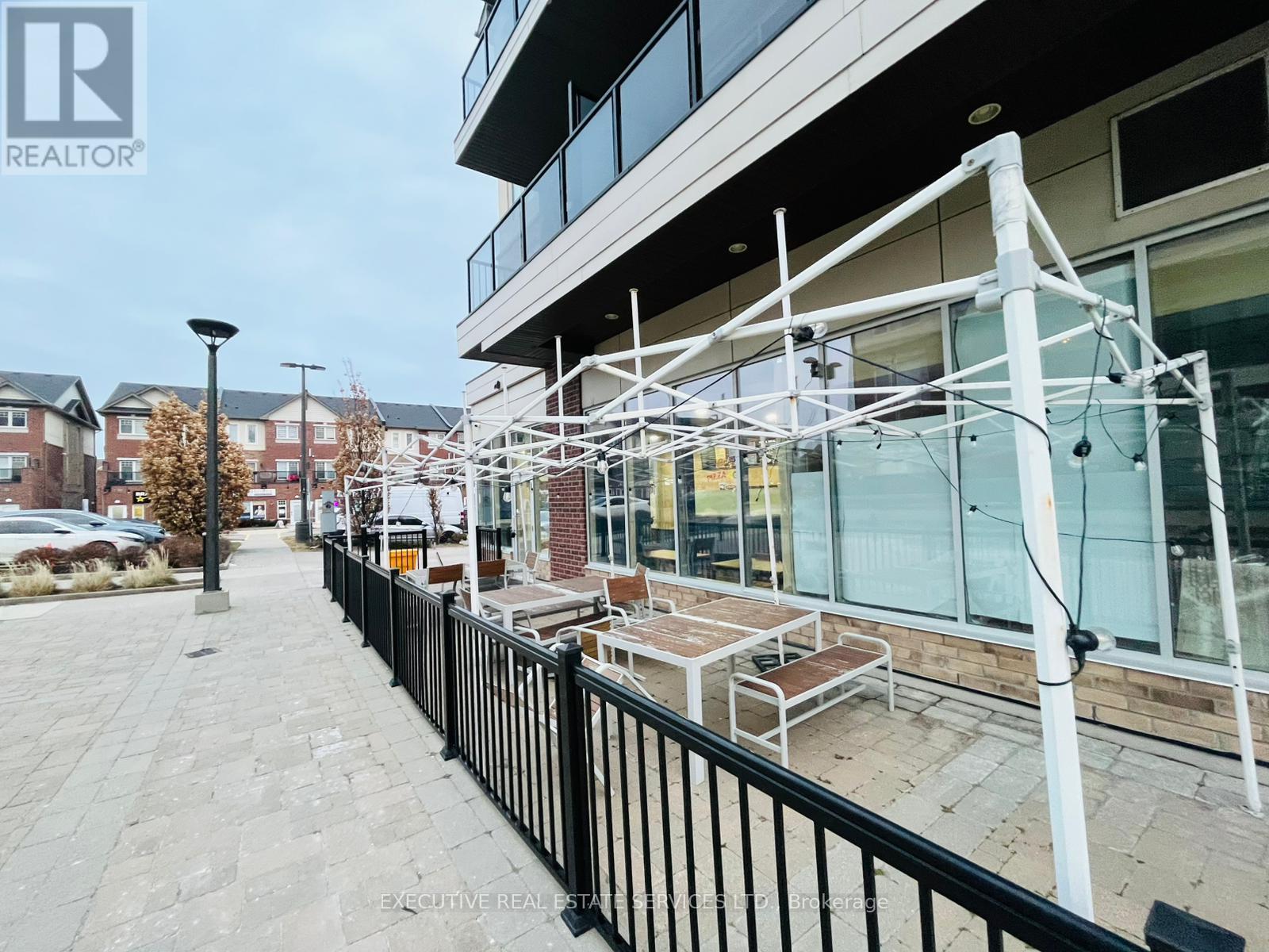 1 - 50 Sky Harbour Drive, Brampton, Ontario  L6Y 6B8 - Photo 17 - W12676158