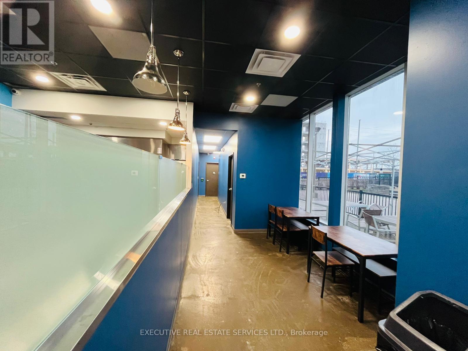 1 - 50 Sky Harbour Drive, Brampton, Ontario  L6Y 6B8 - Photo 2 - W12676158