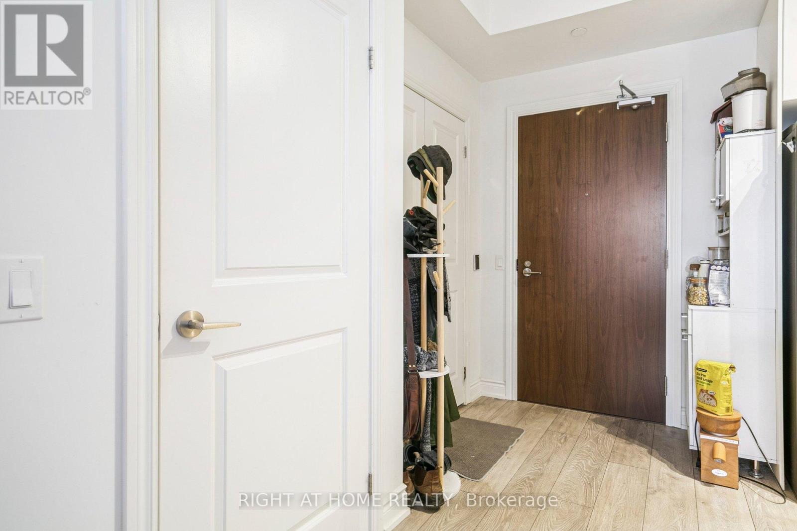 501 - 1050 Main St Estates E, Milton, Ontario  L9T 9M3 - Photo 21 - W12676232