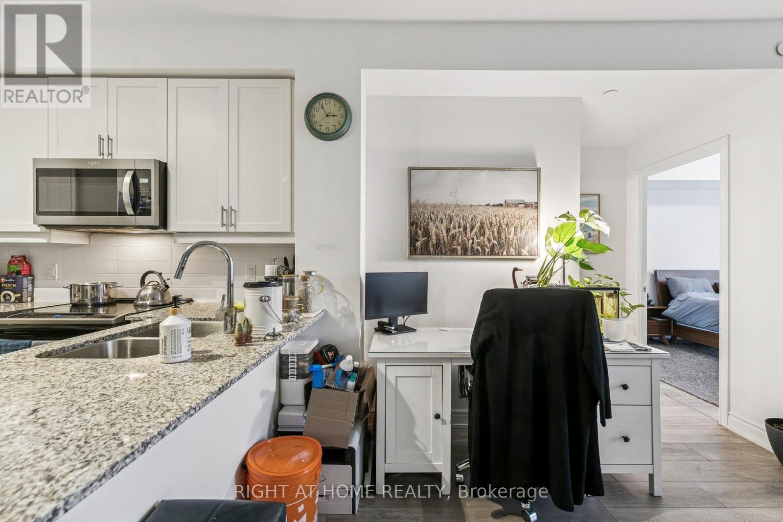 501 - 1050 Main Street E, Milton, Ontario  L9T 9M3 - Photo 13 - W12676234