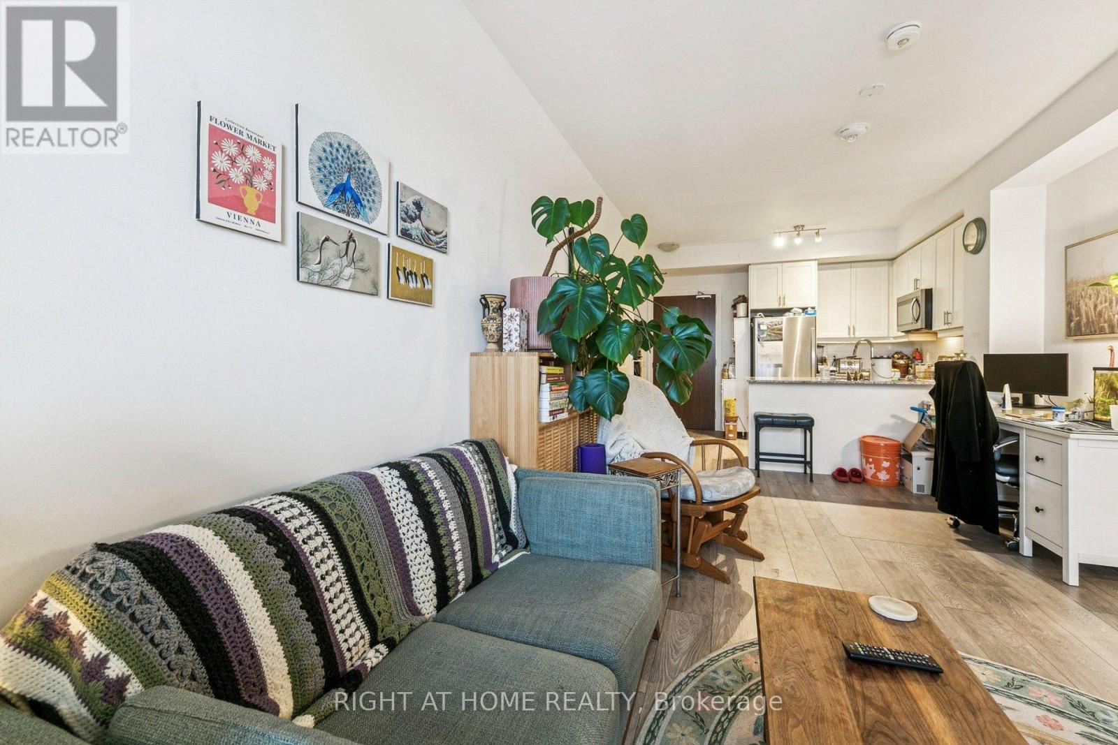 501 - 1050 Main Street E, Milton, Ontario  L9T 9M3 - Photo 6 - W12676234