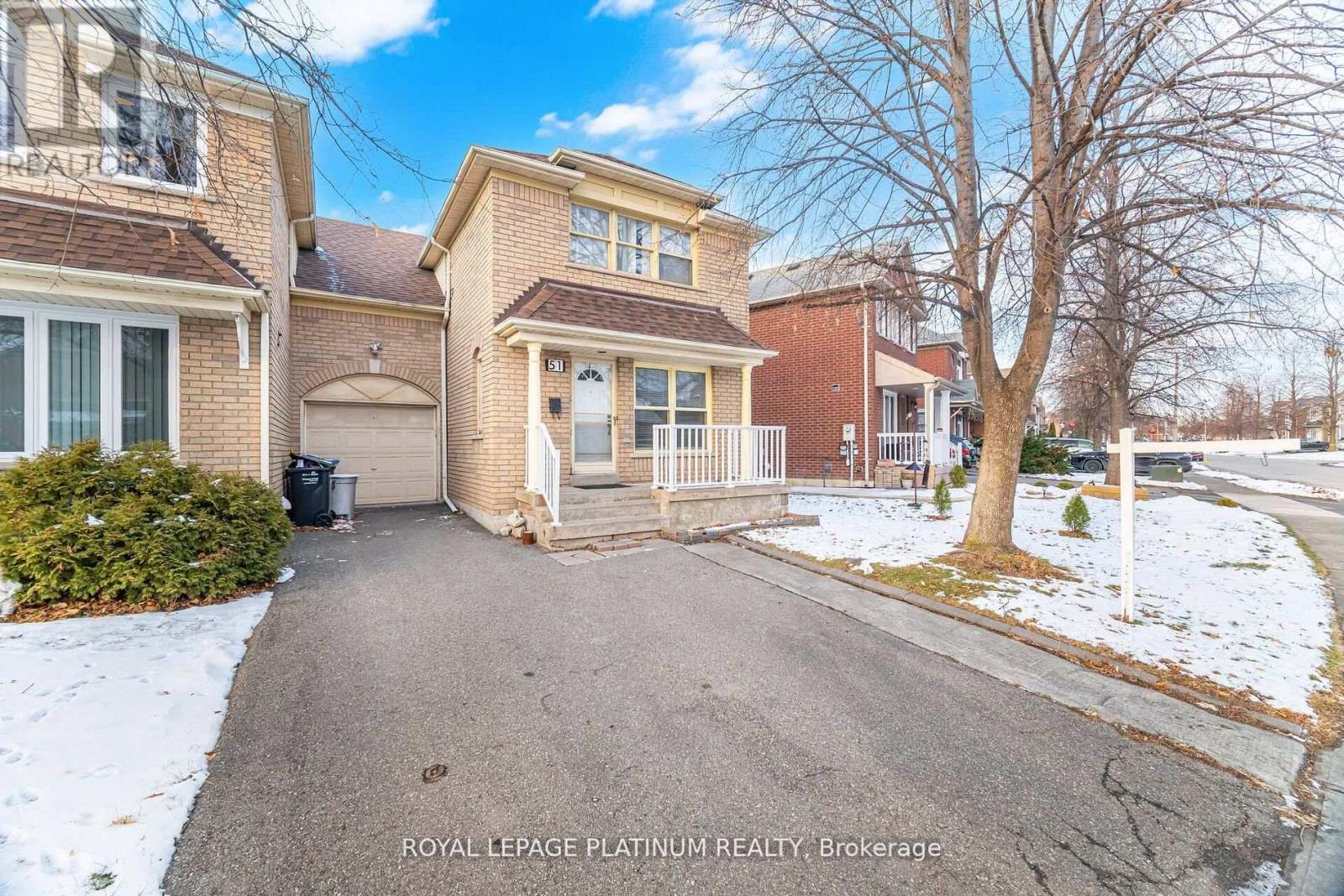 51 SOFTNEEDLE AVENUE, Brampton, Ontario