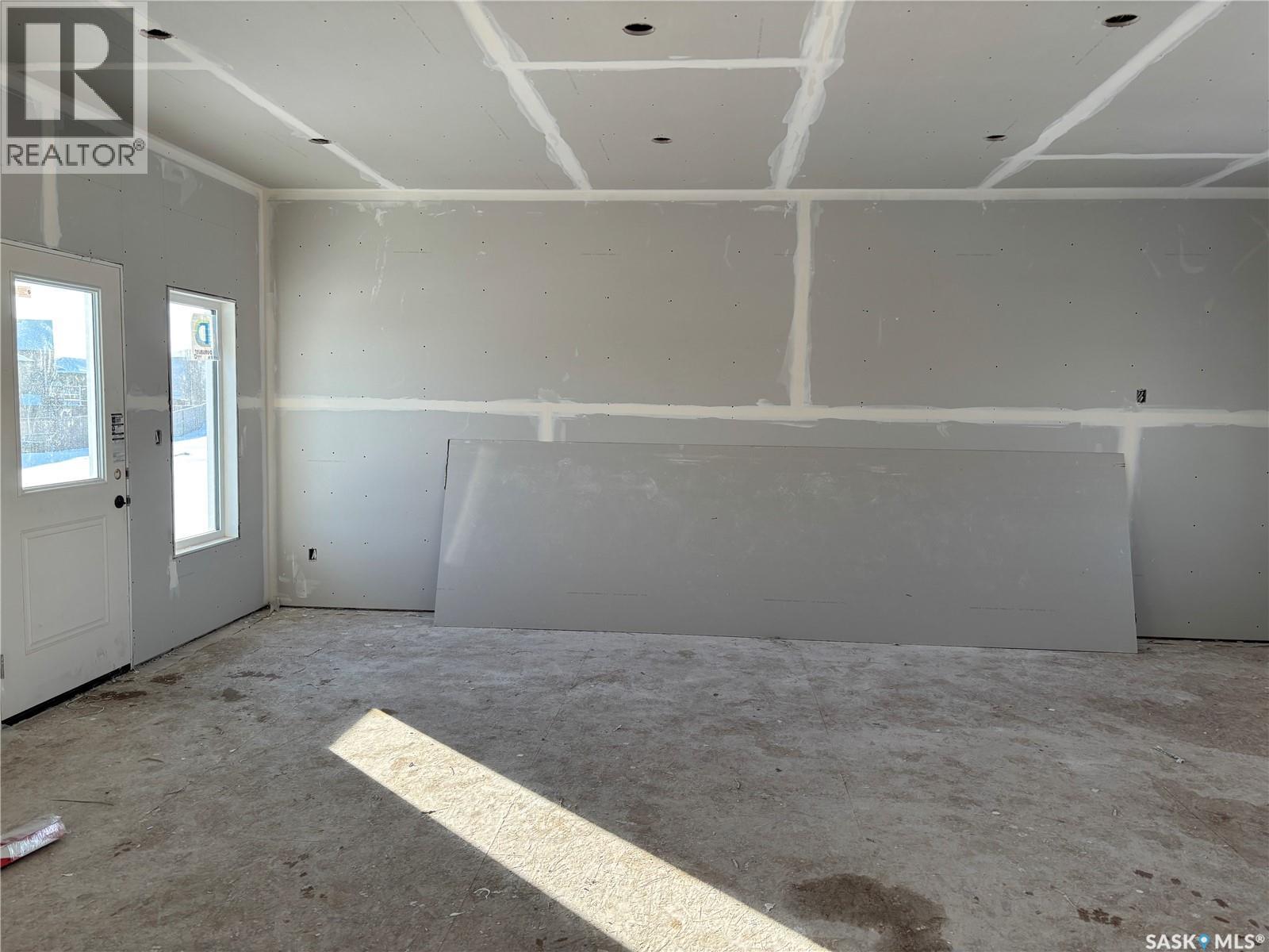 442 Kinloch Crescent, Saskatoon, Saskatchewan  S7M 5K1 - Photo 3 - SK020529