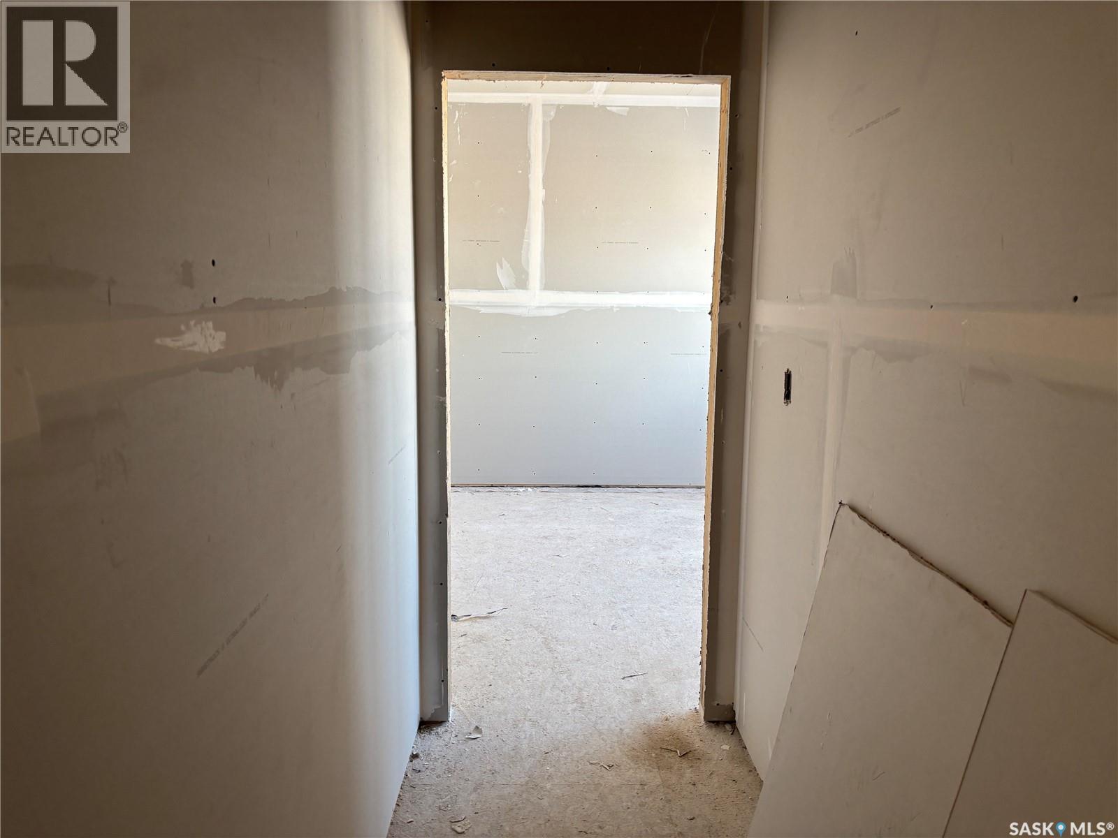 442 Kinloch Crescent, Saskatoon, Saskatchewan  S7M 5K1 - Photo 9 - SK020529