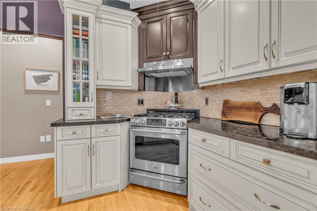 610 Rock Point Crescent, Waterloo, Ontario  N2V 2K3 - Photo 14 - 40795409