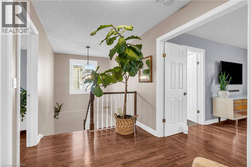 610 Rock Point Crescent, Waterloo, Ontario  N2V 2K3 - Photo 19 - 40795409