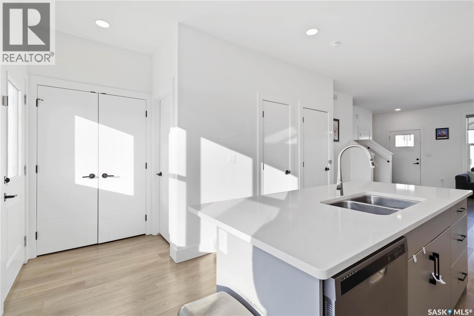 120 Rosewood Boulevard E, Saskatoon, Saskatchewan  S7V 0Y9 - Photo 11 - SK026392