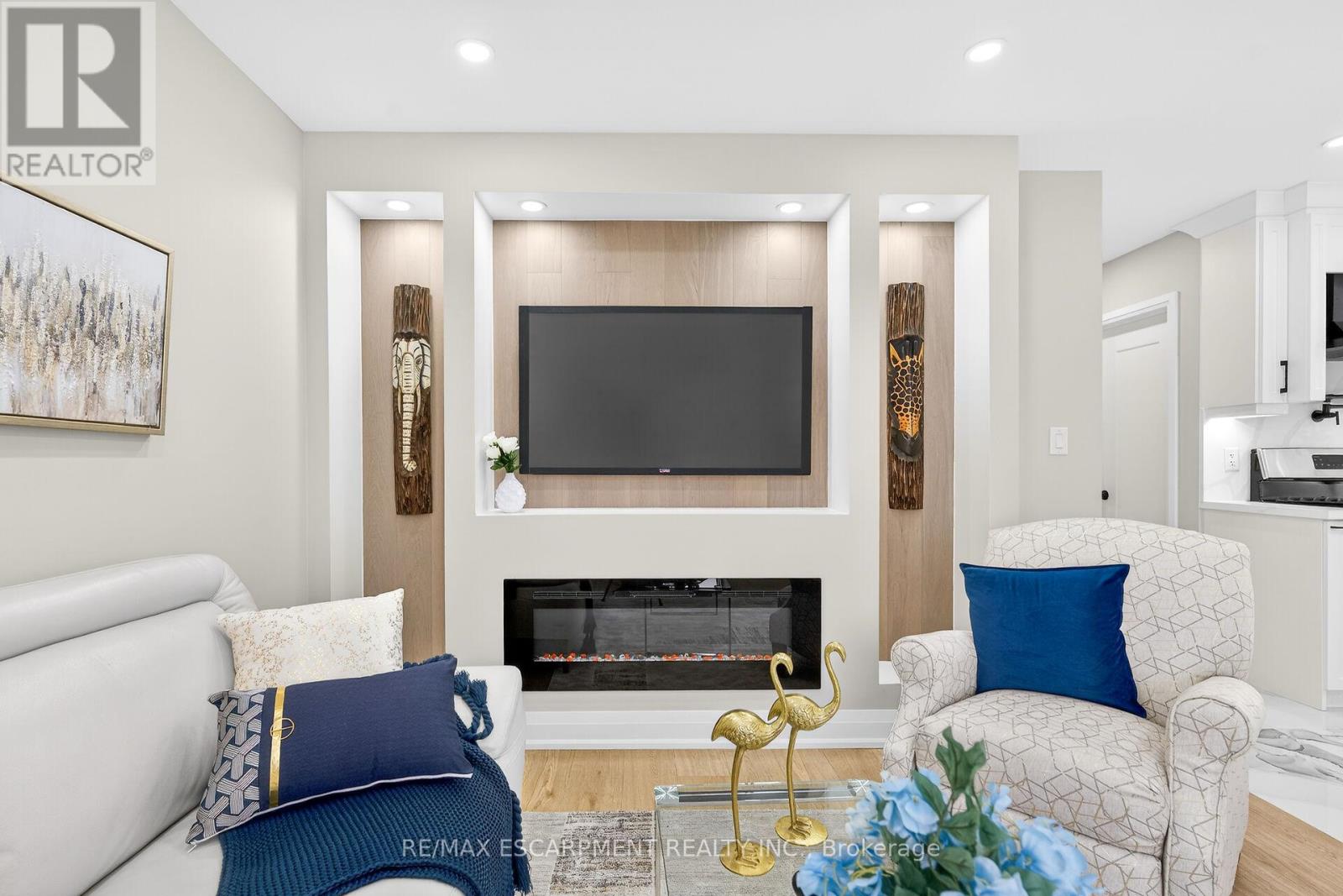 150 Brucedale Avenue E, Hamilton, Ontario  L9A 1N6 - Photo 14 - X12676010