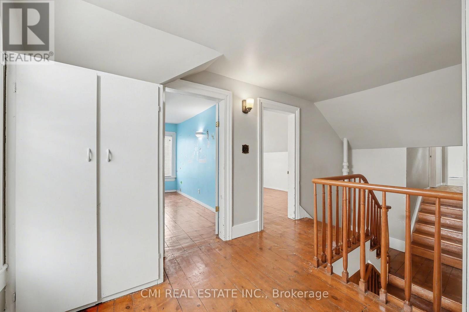 76 Main Street E, Mapleton, Ontario  N0G 1P0 - Photo 21 - X12676048