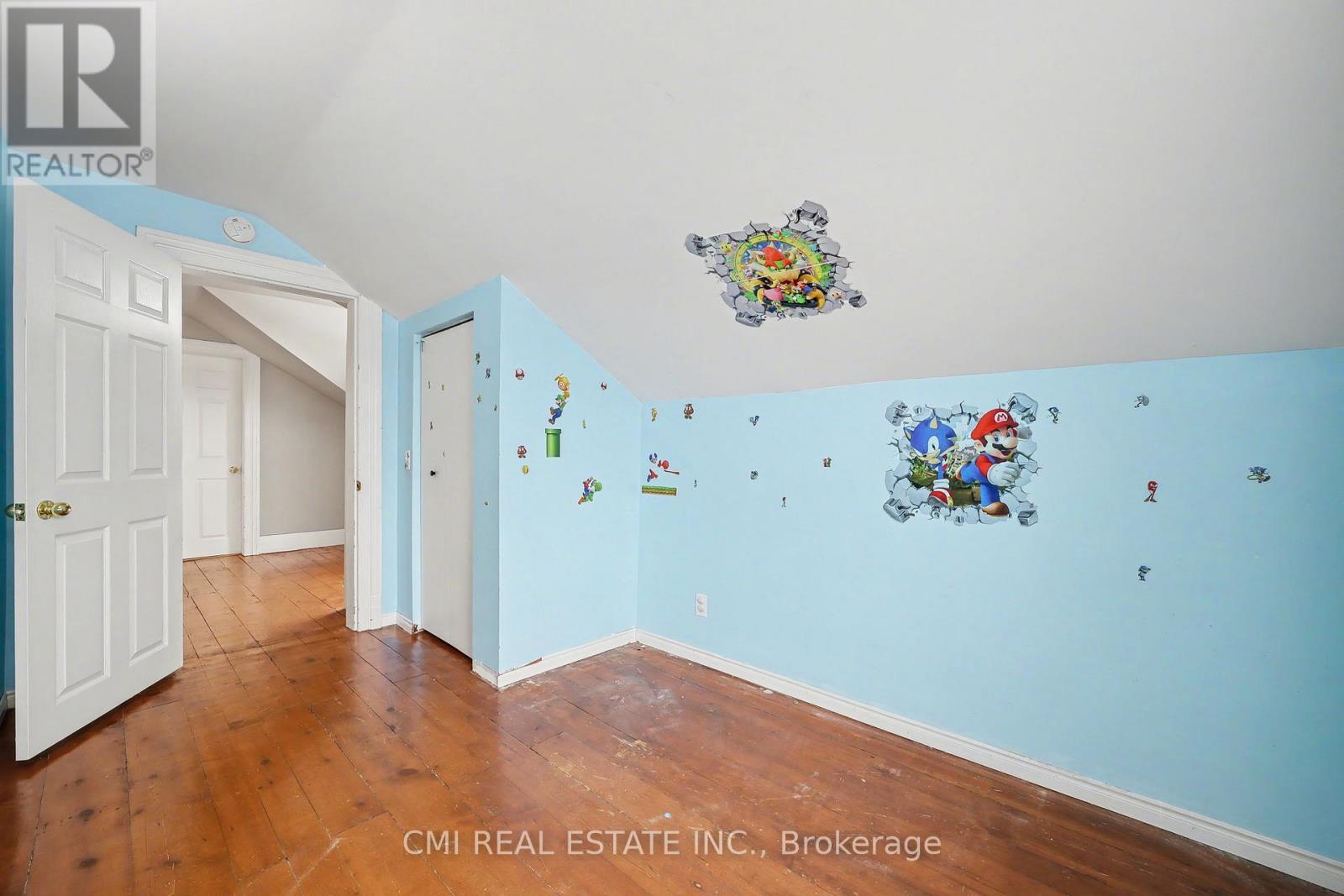 76 Main Street E, Mapleton, Ontario  N0G 1P0 - Photo 23 - X12676048