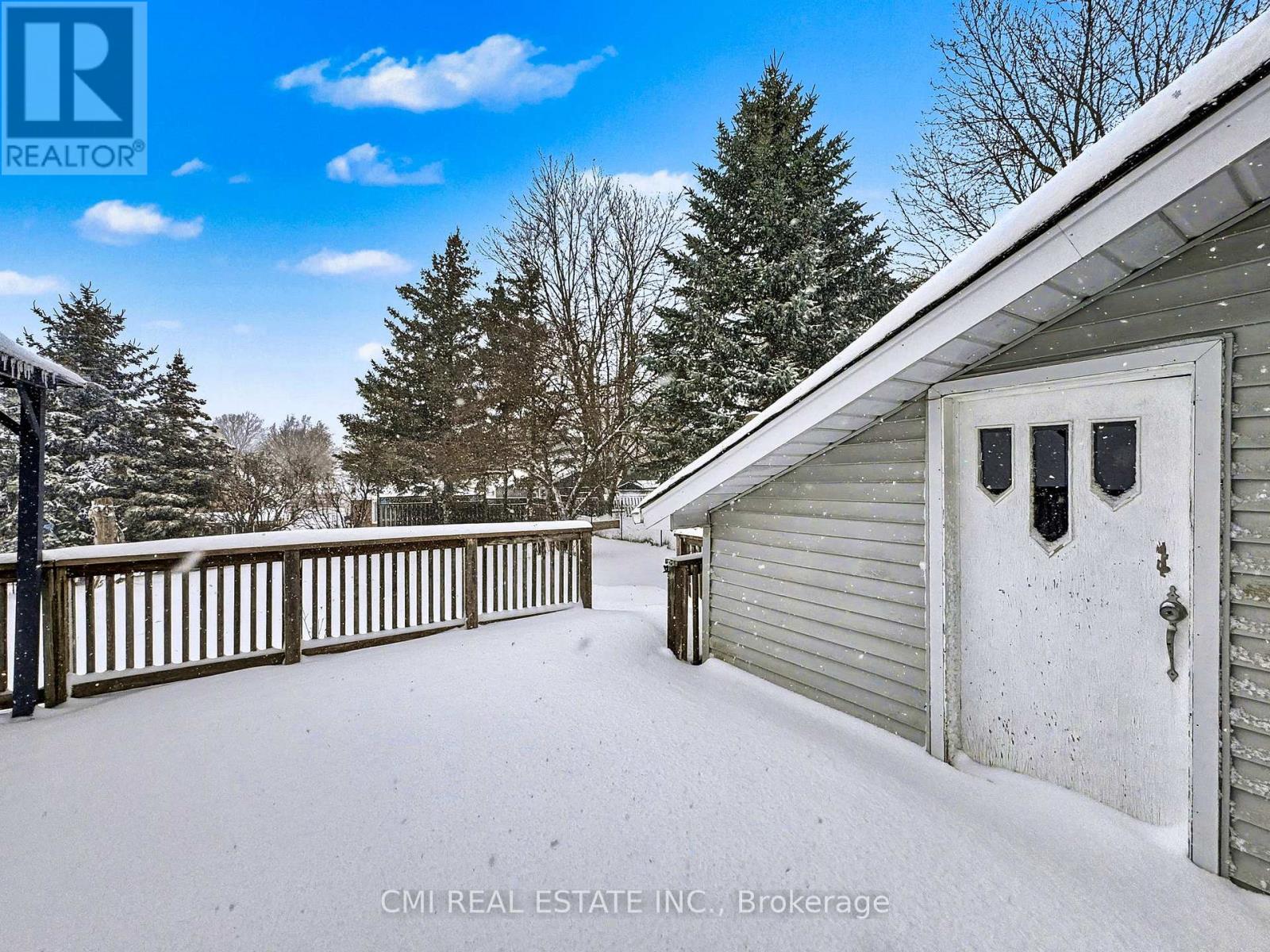 76 Main Street E, Mapleton, Ontario  N0G 1P0 - Photo 46 - X12676048