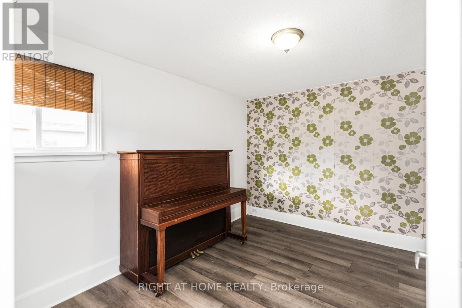 6385 Crawford Street, Niagara Falls, Ontario  L2E 5Y9 - Photo 20 - X12676068