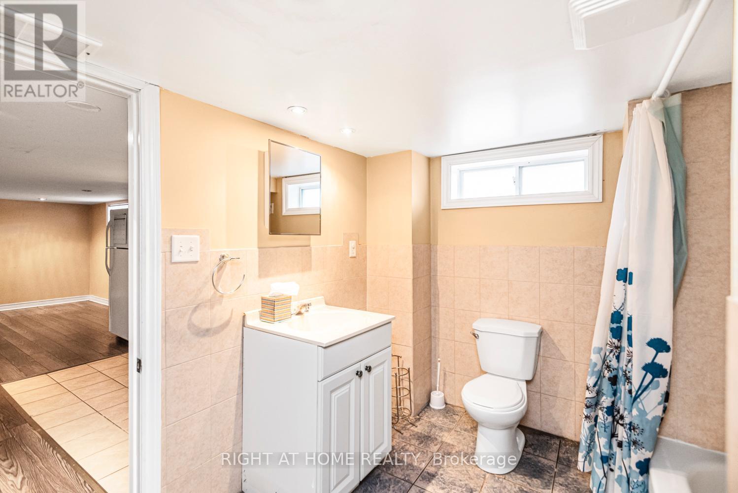 6385 Crawford Street, Niagara Falls, Ontario  L2E 5Y9 - Photo 26 - X12676068