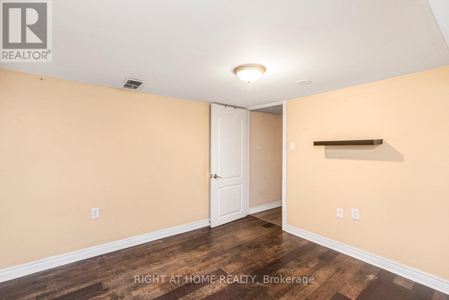 6385 Crawford Street, Niagara Falls, Ontario  L2E 5Y9 - Photo 28 - X12676068