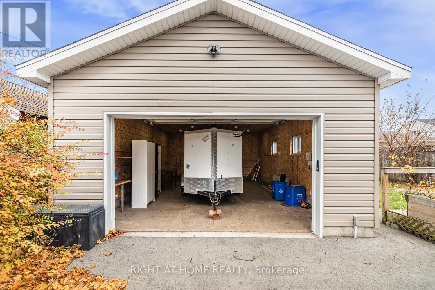 6385 Crawford Street, Niagara Falls, Ontario  L2E 5Y9 - Photo 37 - X12676068