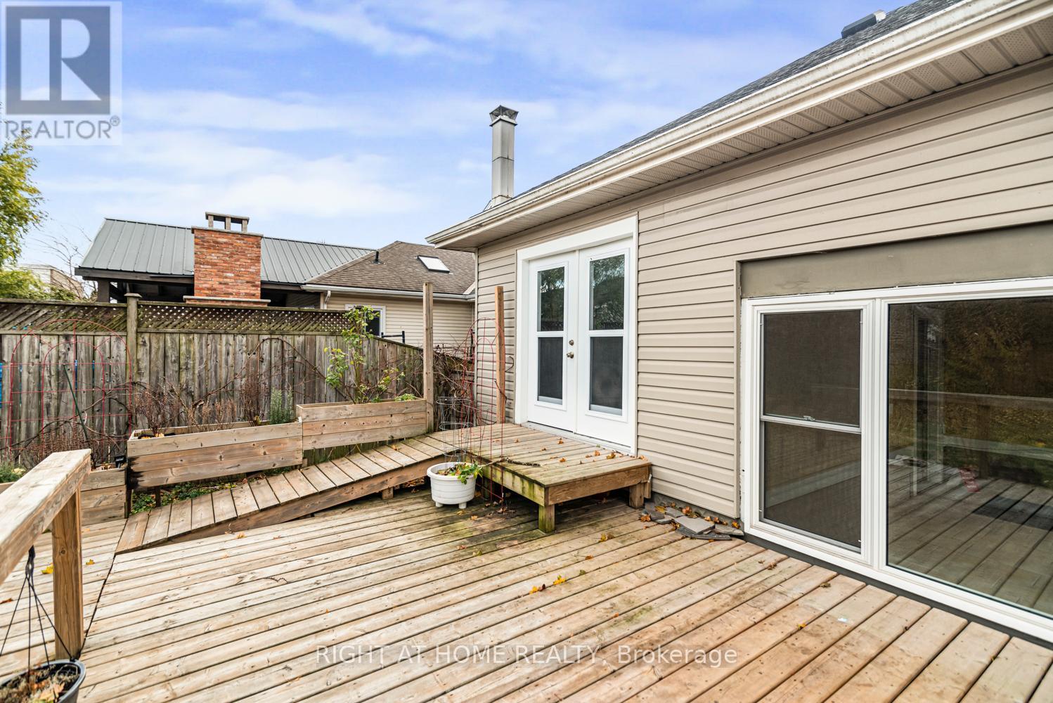 6385 Crawford Street, Niagara Falls, Ontario  L2E 5Y9 - Photo 39 - X12676068