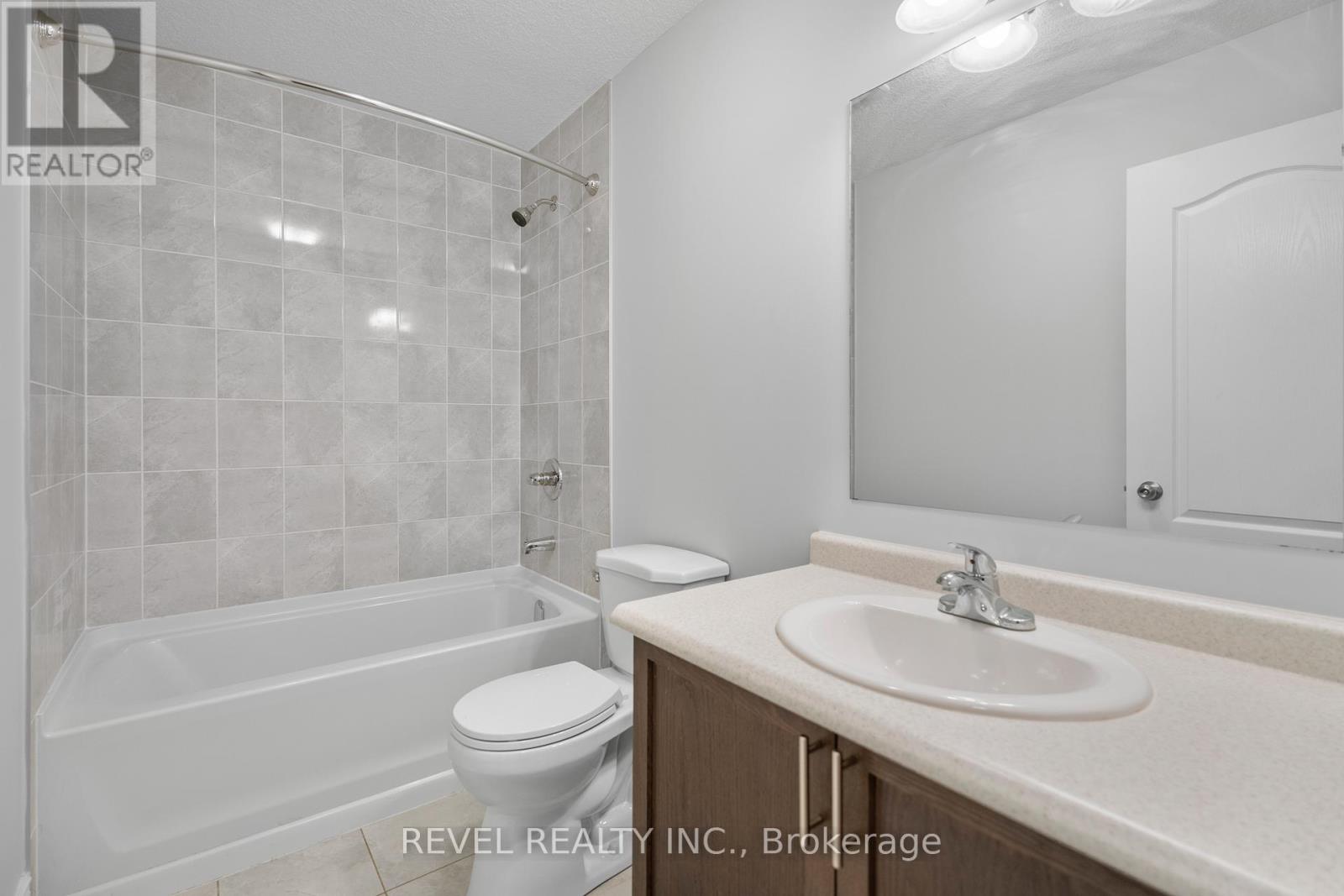 35 Sunset Way, Thorold, Ontario  L0S 1A0 - Photo 24 - X12676192