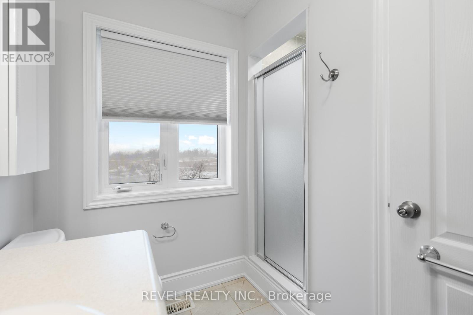 35 Sunset Way, Thorold, Ontario  L0S 1A0 - Photo 25 - X12676192