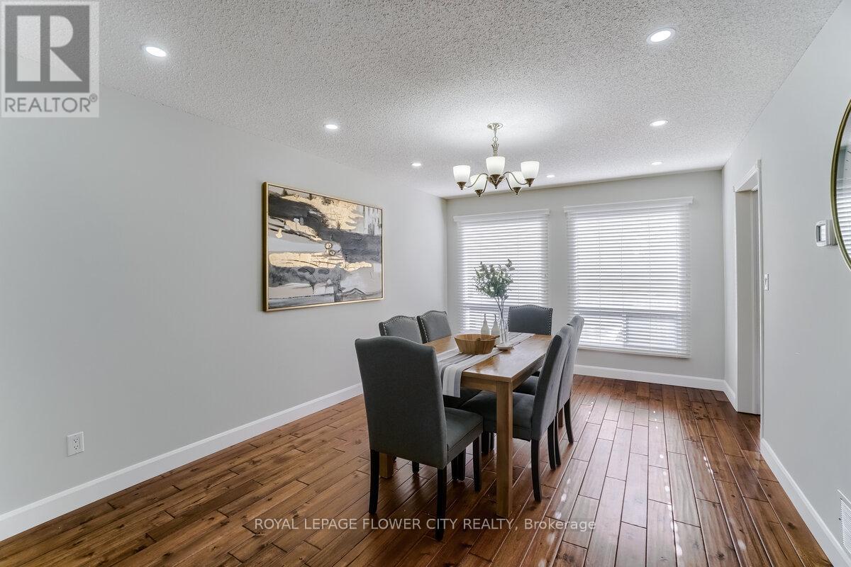 418 Riverview Drive, Strathroy-Caradoc, Ontario  N7G 4A8 - Photo 13 - X12676226