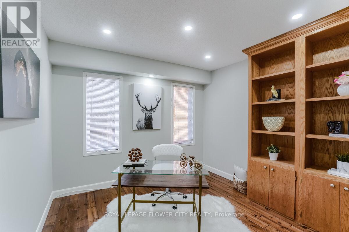 418 Riverview Drive, Strathroy-Caradoc, Ontario  N7G 4A8 - Photo 18 - X12676226