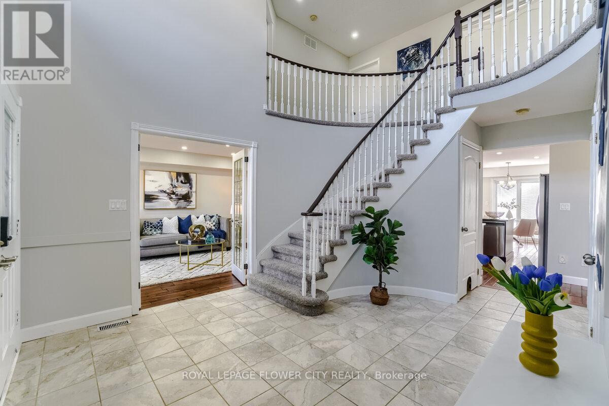 418 Riverview Drive, Strathroy-Caradoc, Ontario  N7G 4A8 - Photo 8 - X12676226