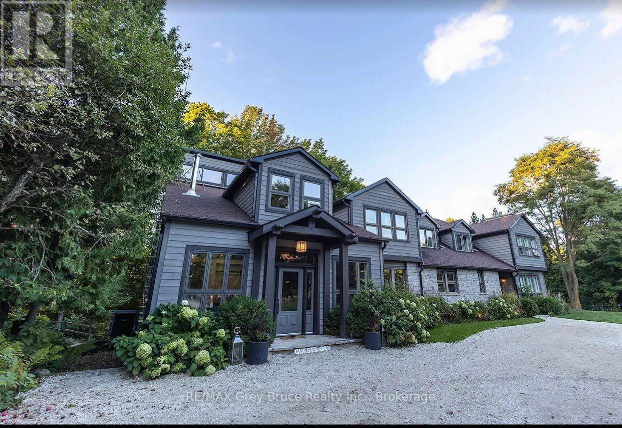 3476 Garden Of Eden Road, Clearview, Ontario  L0M 1G0 - Photo 1 - S12660608