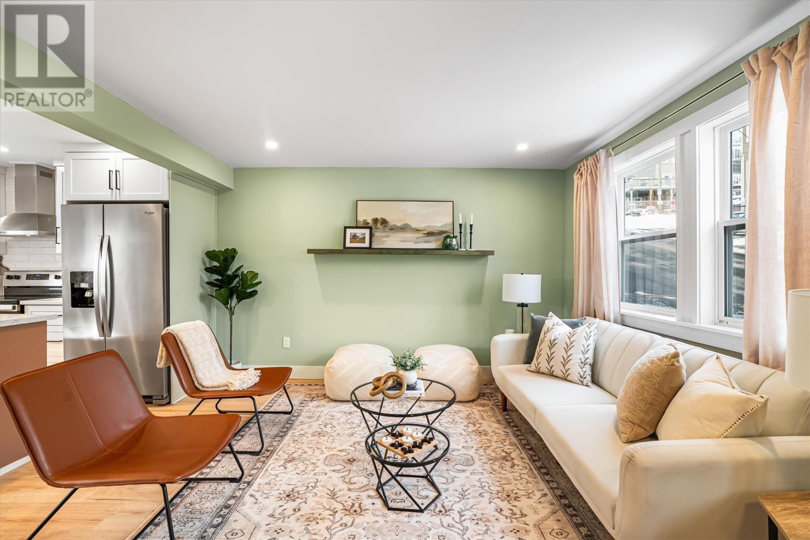 9 Stephen Place, St. John's, Newfoundland & Labrador  A1C 4L7 - Photo 4 - 1293306