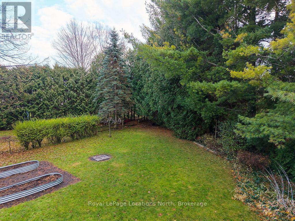 9 Shirley Court, Blue Mountains, Ontario  N0H 2P0 - Photo 31 - X12589624