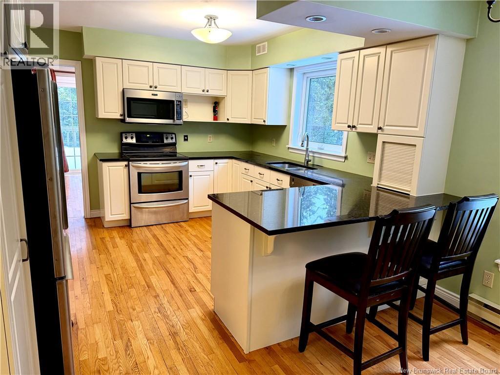 9 Ambassador Drive, Quispamsis, New Brunswick  E2E 2W4 - Photo 6 - NB131852