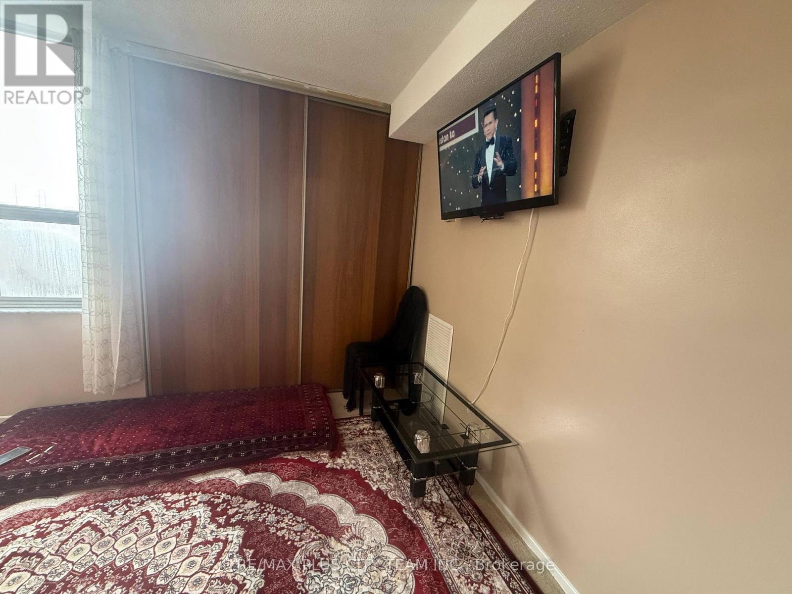 909 - 10 Edgecliff Golfway, Toronto, Ontario  M3C 3A3 - Photo 17 - C12641252