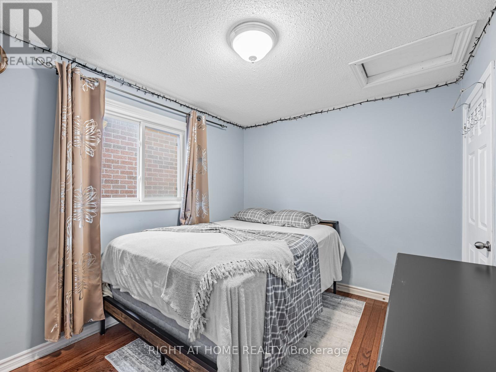 106 Mammoth Hall Trail, Toronto, Ontario  M1B 1P9 - Photo 18 - E12674816