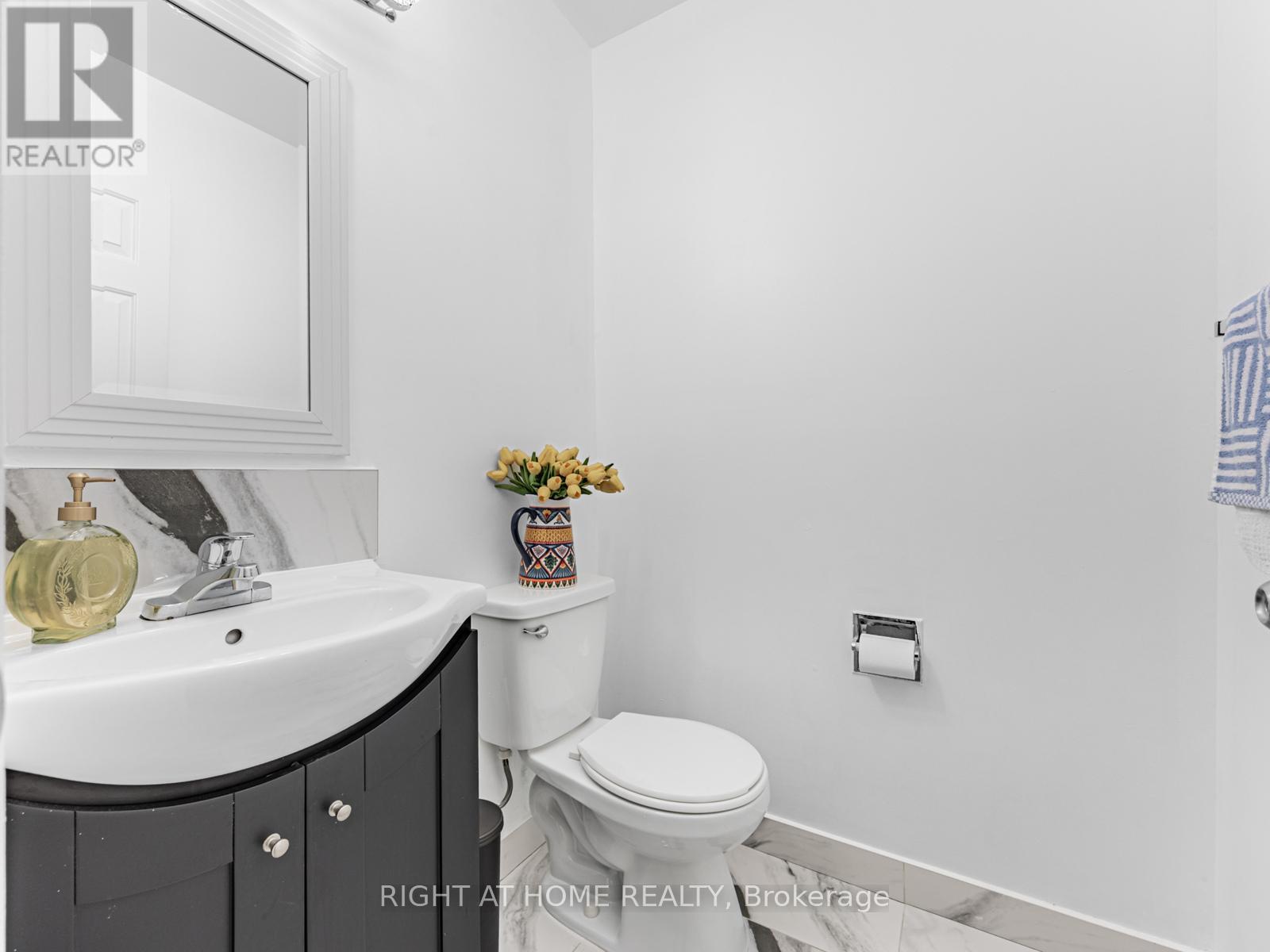 106 Mammoth Hall Trail, Toronto, Ontario  M1B 1P9 - Photo 22 - E12674816