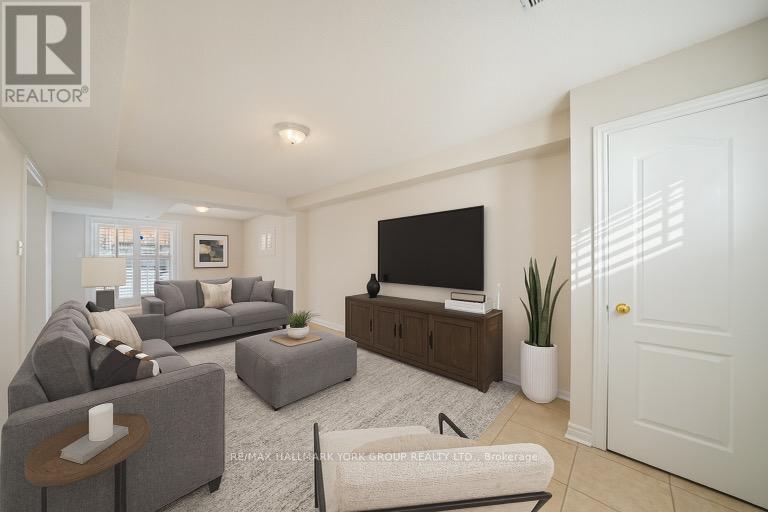 10 Margaret Place, Georgina, Ontario  L4P 3X2 - Photo 30 - N12675510