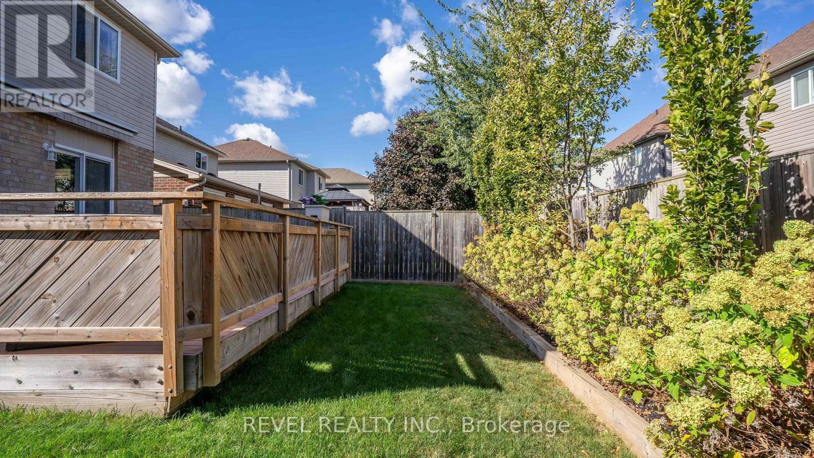 2446 Asima Drive, London South, Ontario  N6M 0B3 - Photo 32 - X12675790