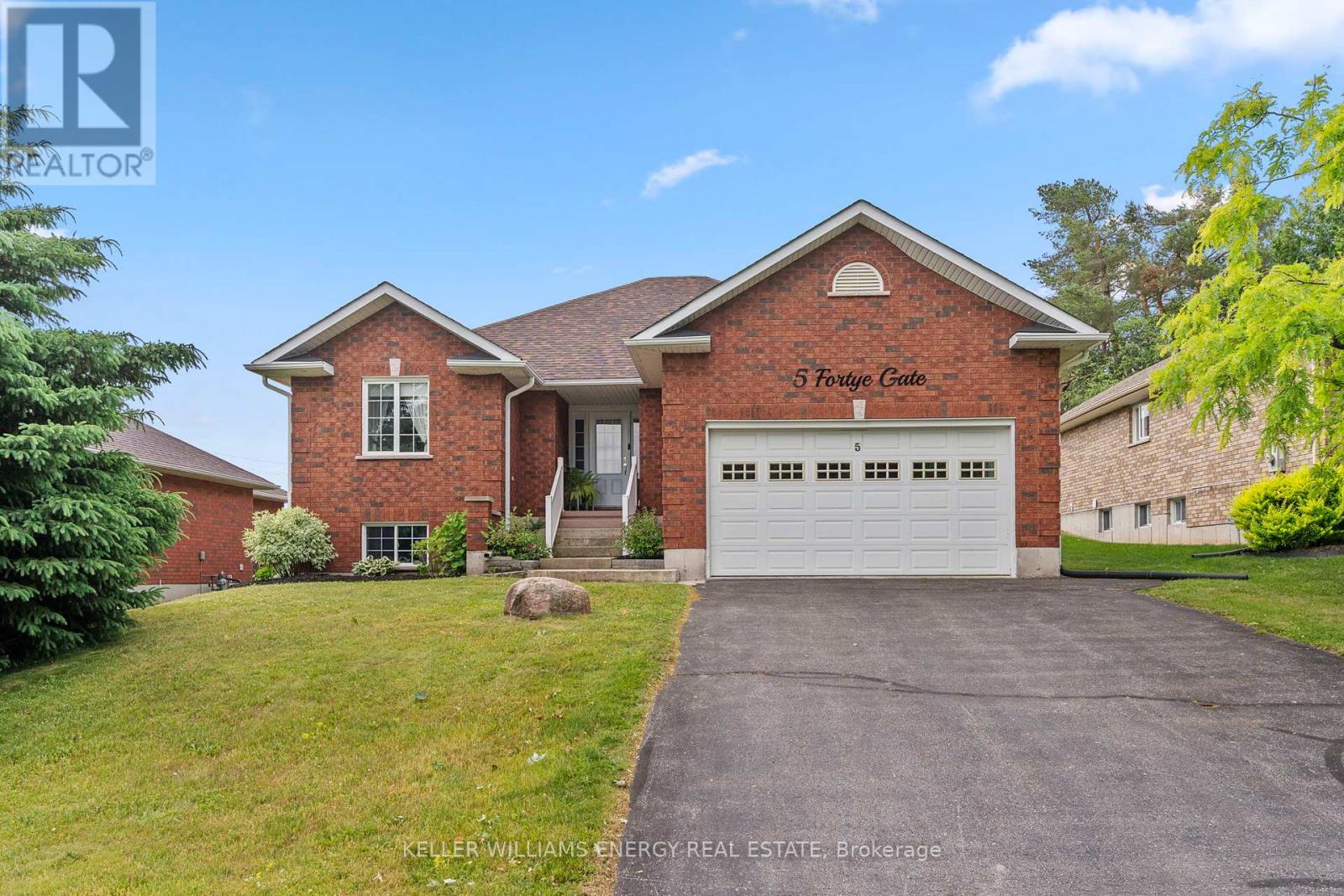 5 Fortye Gate, Peterborough, Ontario  K9K 2E7 - Photo 2 - X12676304