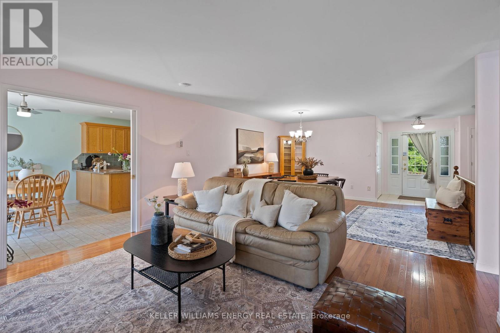 5 Fortye Gate, Peterborough, Ontario  K9K 2E7 - Photo 8 - X12676304