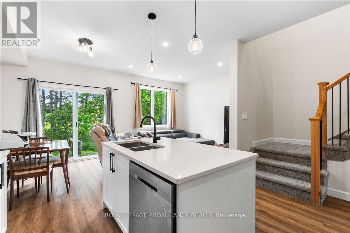 295 Church Street, Greater Napanee, Ontario  K7R 1C5 - Photo 13 - X12676384