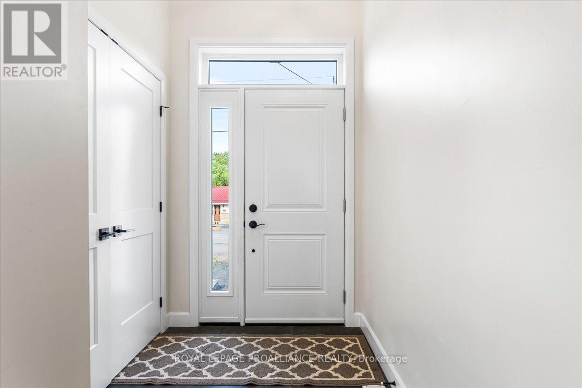 295 Church Street, Greater Napanee, Ontario  K7R 1C5 - Photo 4 - X12676384