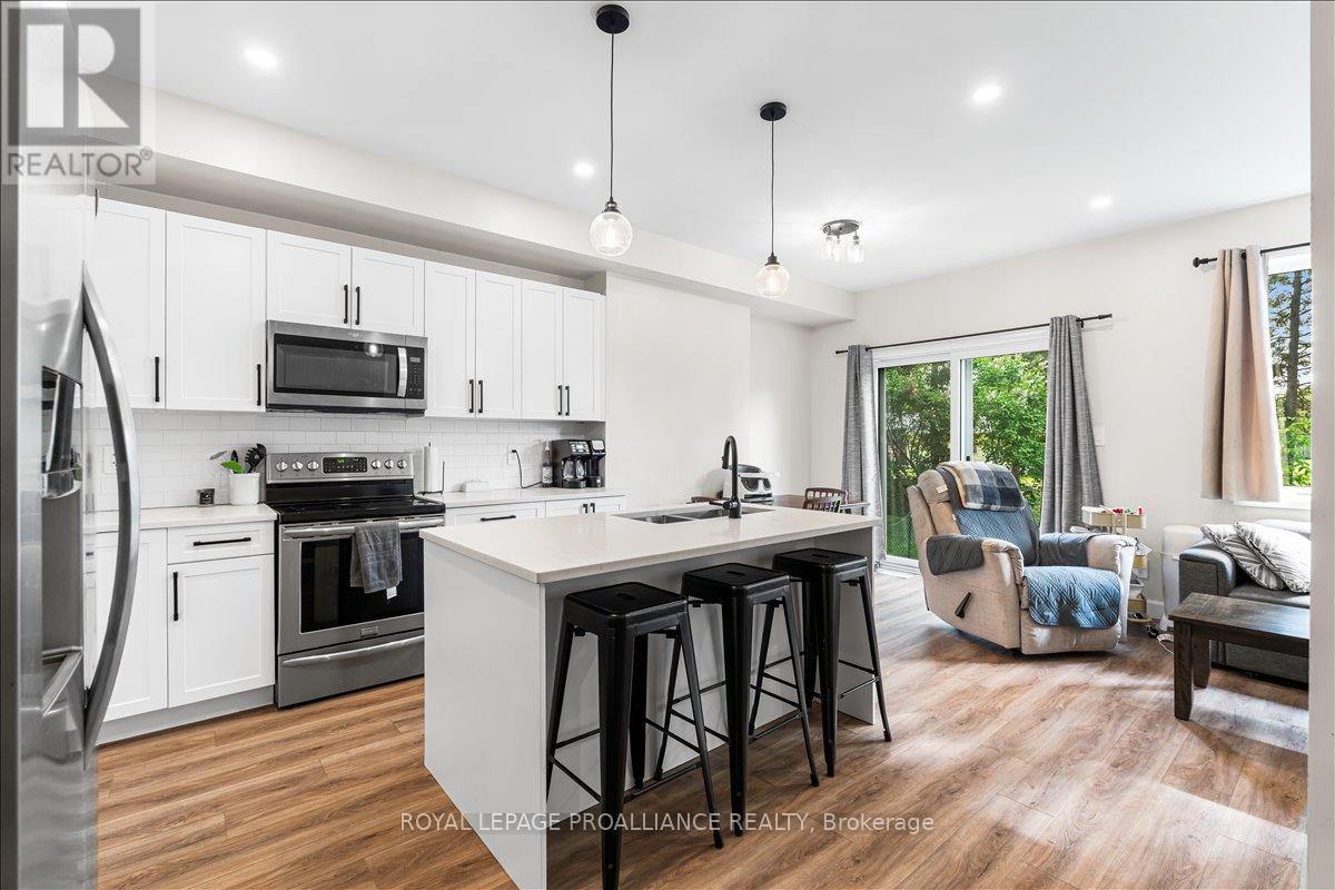 295 Church Street, Greater Napanee, Ontario  K7R 1C5 - Photo 7 - X12676384