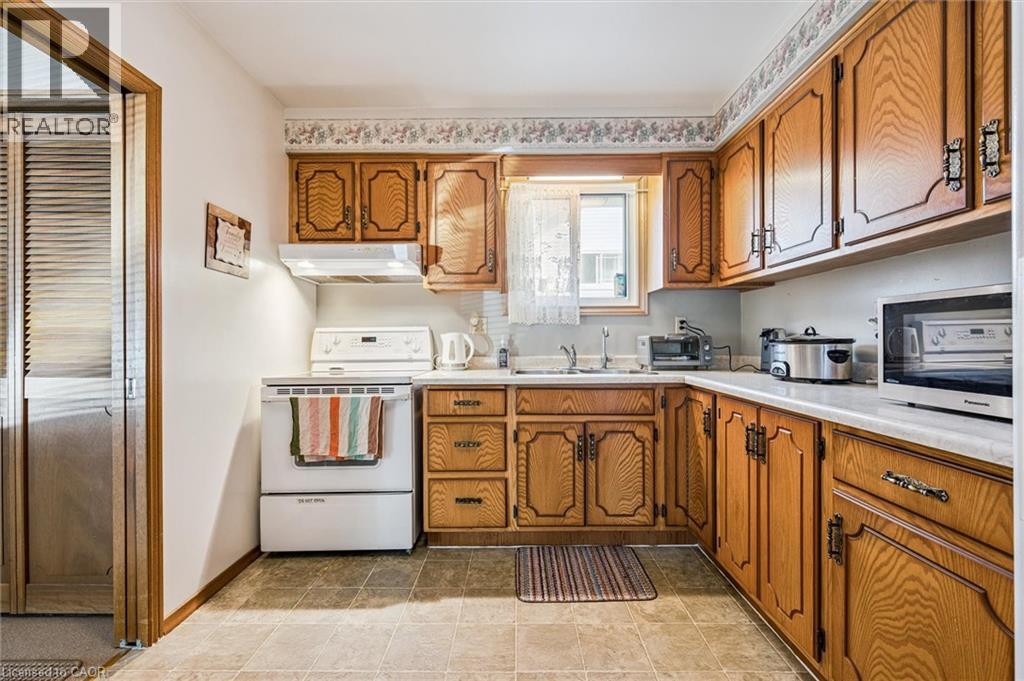 162 The Country Way, Kitchener, Ontario  N2E 2L2 - Photo 9 - 40779215