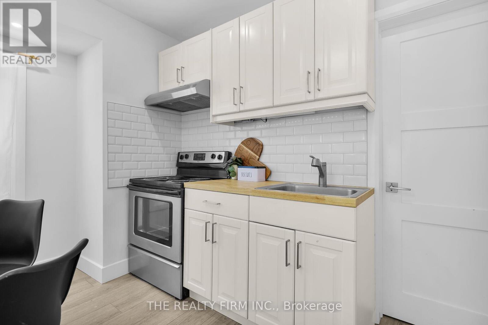 863 Colborne Street N, London East, Ontario  N6A 4A1 - Photo 11 - X12676326