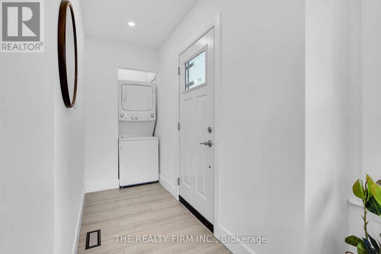 863 Colborne Street N, London East, Ontario  N6A 4A1 - Photo 6 - X12676326