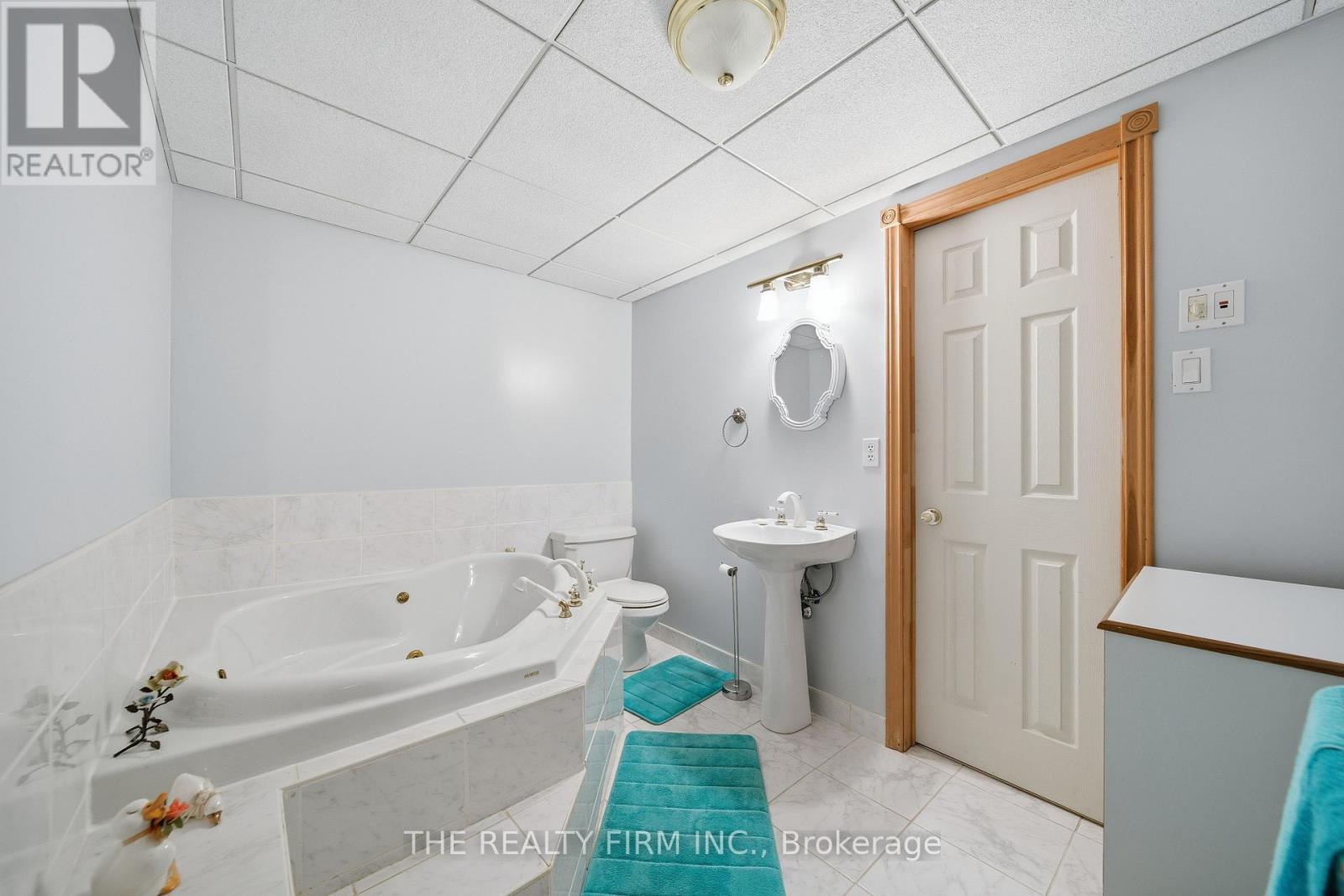 6 - 93 Pine Valley Gate, London South, Ontario  N6H 1L7 - Photo 29 - X12676334