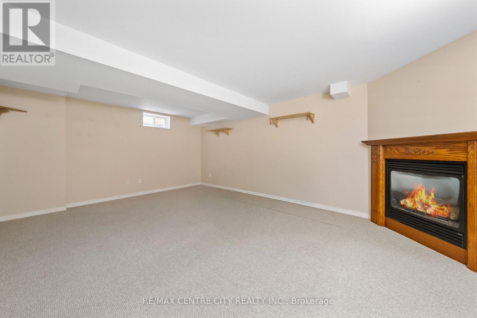 382 Chestnut Street, St. Thomas, Ontario  N5R 6C3 - Photo 32 - X12676372