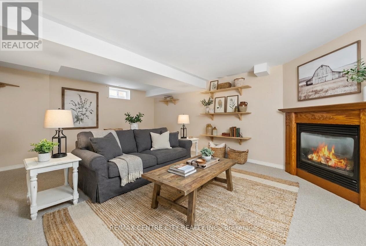 382 Chestnut Street, St. Thomas, Ontario  N5R 6C3 - Photo 33 - X12676372