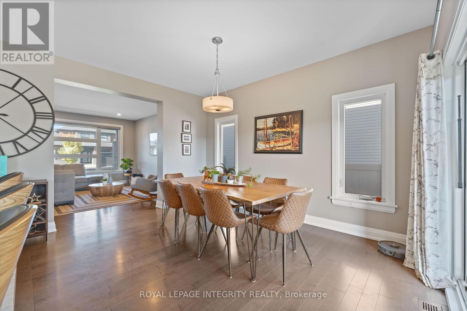 156 Lyon Street, Russell, Ontario  K0A 1W0 - Photo 10 - X12676412